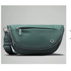 Lululemon All night festival bag micro volume 2L